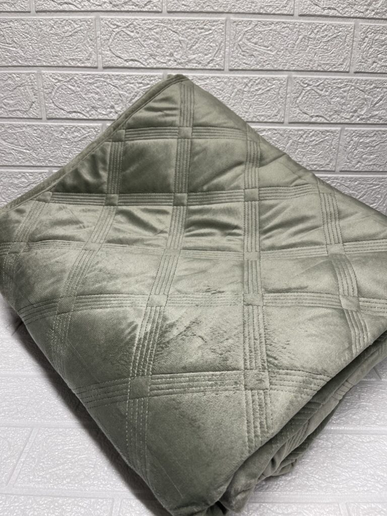 Накидка-покривало на диван оливка