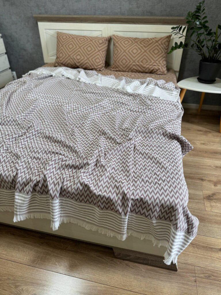 Покривало Трипілля Зигзаг бордове