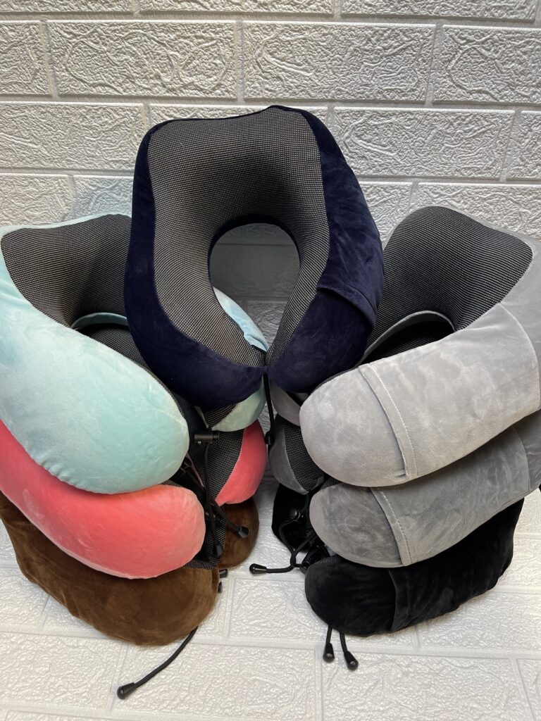 Подушка дорожня