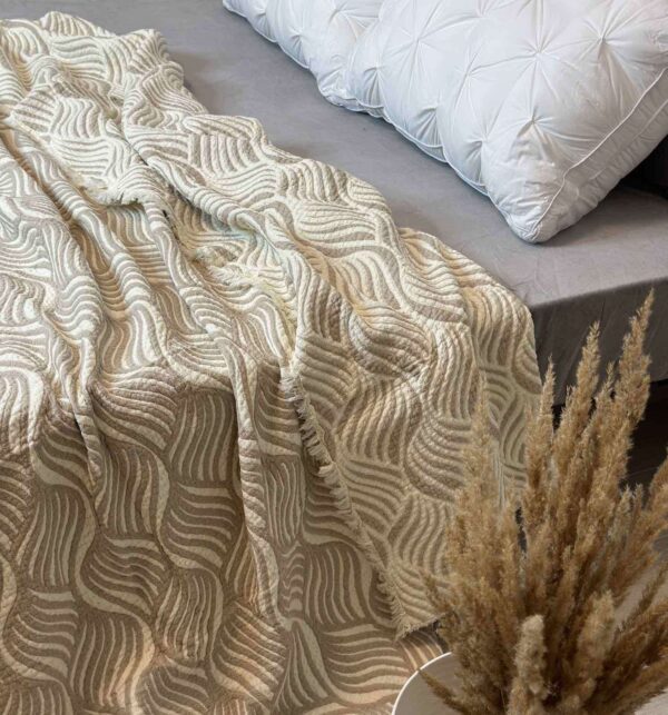 Муслінове покривало Хвилька